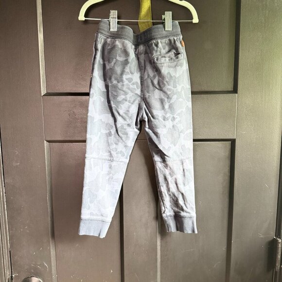 Tea Sweat Pant Joggers - Size 3T ⭐👖 - Picture 2 of 4